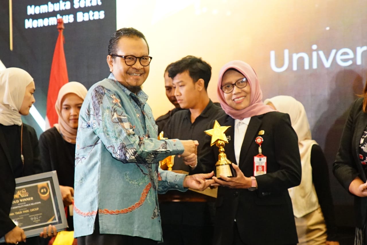 RSUD HAJI RAIH SILVER WINNER PADA GELARAN JATIM PR AWARD 2023