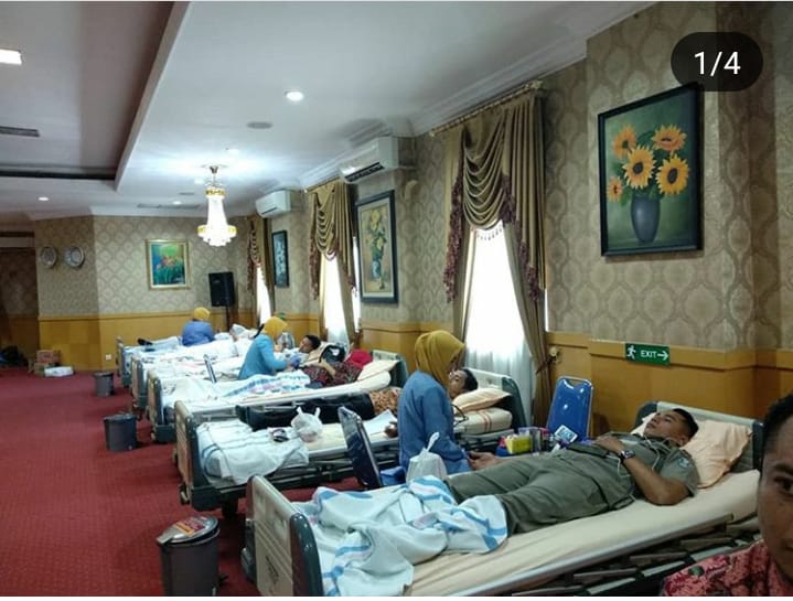 Donor Darah dalam rangka Peringatan Hari Jadi Pemerintah Provinsi Jawa Timur ke-74 Tahun 2019