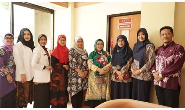 PERESMIAN POLI EKSEKUTIF DI GRAHA NUR AFIYAH RSU HAJI SURABAYA