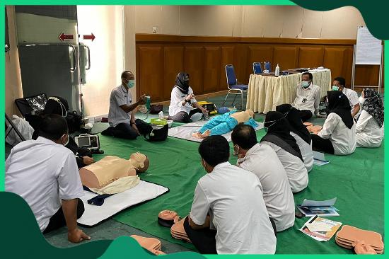 Pelatihan BTCLS (Resusitasi Jantung dan Paru), Hand Hygiene, Patient Safety dan Penggunaan APAR