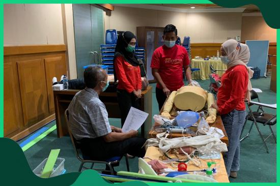 Pelatihan Basic Trauma Cardiac Life Support Internal RSU Haji Surabaya
