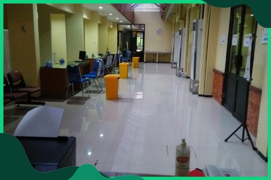 RUANGAN BARU UNTUK LAYANAN VAKSINASI COVID-19 DI RSU HAJI SURABAYA